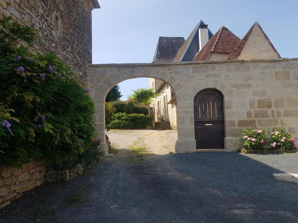 La Maison Haute Nailhac Luaran gambar